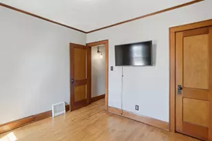 1101 S 71st St, West Allis, WI 53214 - Photo 23
