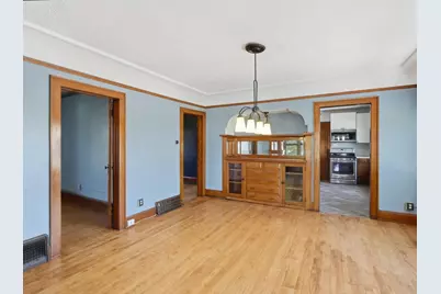 1101 S 71st St #1103, West Allis, WI 53214 - Photo 9