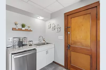 1101 S 71st St #1103, West Allis, WI 53214 - Photo 39