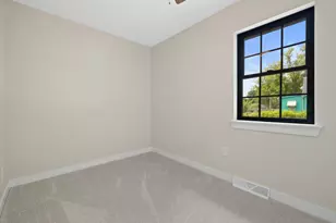 W3990 Longfellow Dr, Geneva, WI 53147 - Photo 19