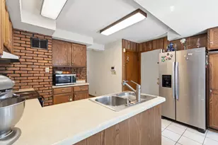 5707 N 36th St, Milwaukee, WI 53209 - Photo 11