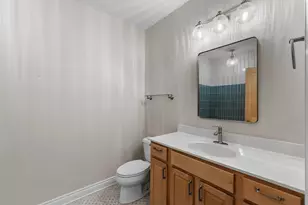 1888 N Humboldt Ave, Milwaukee, WI 53202 - Photo 17