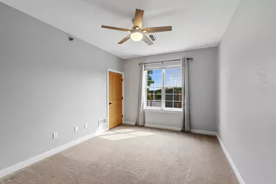 1888 N Humboldt Ave #403, Milwaukee, WI 53202 - Photo 13