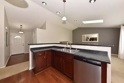 507  Sand Dr, West Bend, WI 53095 - Photo 15