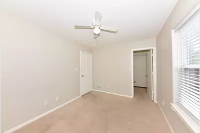 507  Sand Dr, West Bend, WI 53095 - Photo 29