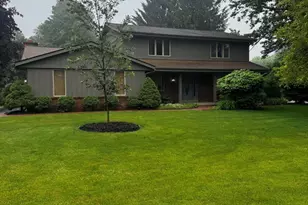1 Cherrywood Ct, Racine, WI 53402 - Photo 1
