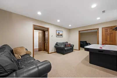 990 S Springdale Rd, Brookfield, WI 53186 - Photo 27