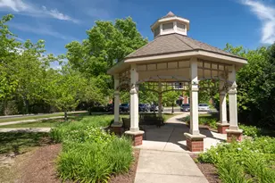 17490 Crest Hill Dr, Brookfield, WI 53045 - Photo 33