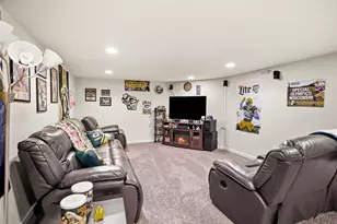4015 Harding Rd, Kenosha, WI 53142 - Photo 33