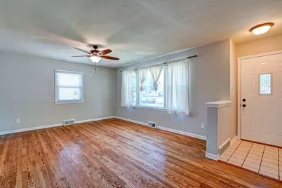 4015  Harding Rd, Kenosha, WI 53142 - Photo 19