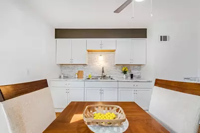 3613 N 77th St, Milwaukee, WI 53222 - Photo 5