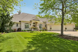 4731 Woodlake Ct, Racine, WI 53403 - Photo 3