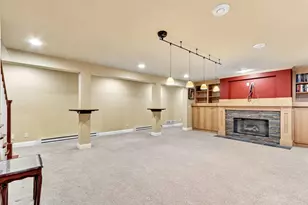 4731 Woodlake Ct, Racine, WI 53403 - Photo 45