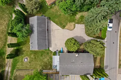1542  3rd St, Delafield, WI 53018 - Photo 51