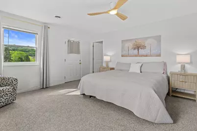 1542  3rd St, Delafield, WI 53018 - Photo 23
