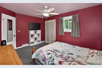 401  Harvey Ave, Waukesha, WI 53186 - Photo 5