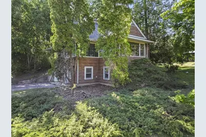 2810  Fischer Dr, Burlington, WI 53105 - Photo 3