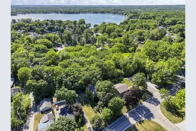 2810  Fischer Dr, Burlington, WI 53105 - Photo 9