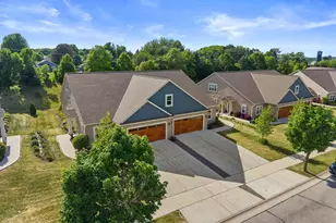 870 Bridlewood Dr, Hartford, WI 53027 - Photo 35