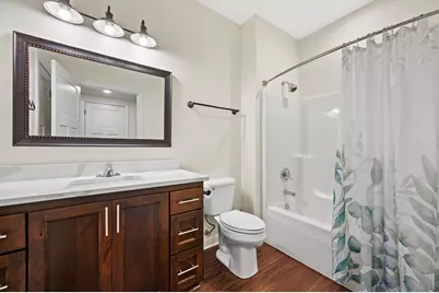 870  Bridlewood Dr, Hartford, WI 53027 - Photo 9