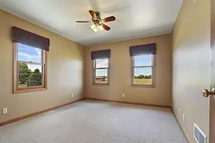 553 W Twin Lakes Rd, Bloomfield, WI 53128 - Photo 25