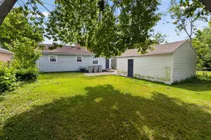 5849 N 62nd St, Milwaukee, WI 53218 - Photo 7