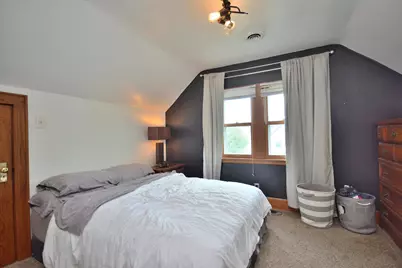 3662 S Ahmedi Ave, Saint Francis, WI 53235 - Photo 25