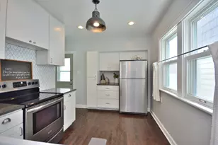 3662 S Ahmedi Ave, Saint Francis, WI 53235 - Photo 11