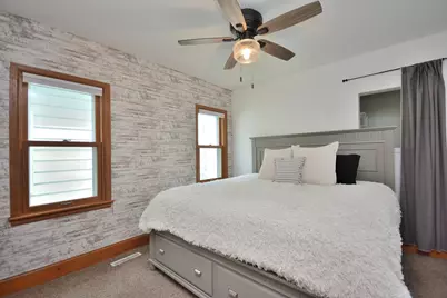 3662 S Ahmedi Ave, Saint Francis, WI 53235 - Photo 13
