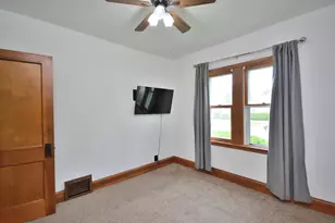 3662 S Ahmedi Ave, Saint Francis, WI 53235 - Photo 17