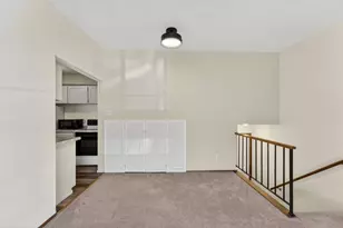 2650 S 60th St, Milwaukee, WI 53219 - Photo 7