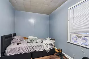 2021 S 25th St, Milwaukee, WI 53204 - Photo 11