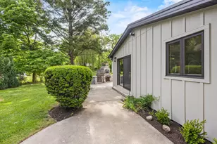 986 Indian Hills Rd, Fontana, WI 53125 - Photo 87