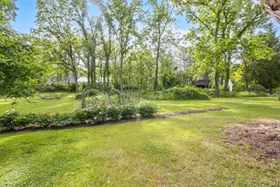 986  Indian Hills Rd, Fontana, WI 53125 - Photo 91