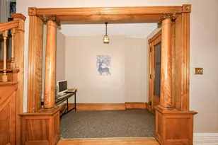 933 N 34th St, Milwaukee, WI 53208 - Photo 7