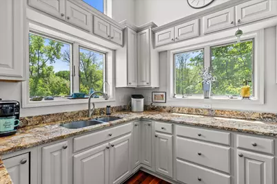 4886  Lakeview Ave, Richfield, WI 53033 - Photo 11