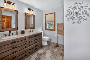 2070 S 103rd Ct, West Allis, WI 53227 - Photo 21