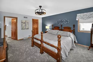 2070 S 103rd Ct, West Allis, WI 53227 - Photo 5