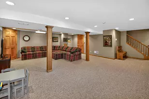 2070 S 103rd Ct, West Allis, WI 53227 - Photo 25