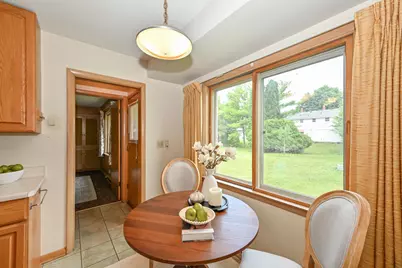 1078 N 120th St, Wauwatosa, WI 53226 - Photo 17