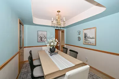 1078 N 120th St, Wauwatosa, WI 53226 - Photo 13