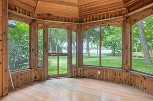 1031 N Genesee Woods Dr, Summit, WI 53066 - Photo 15