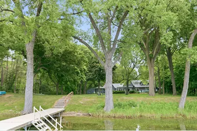 1031 N Genesee Woods Dr, Summit, WI 53066 - Photo 3