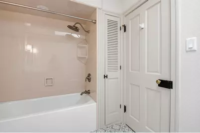 1031 N Genesee Woods Dr, Summit, WI 53066 - Photo 51