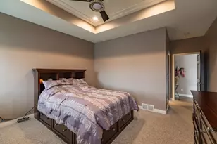 508 Forest View Dr, Holmen, WI 54636 - Photo 5