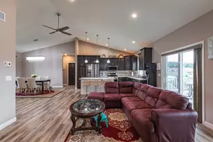 508 Forest View Dr, Holmen, WI 54636 - Photo 3