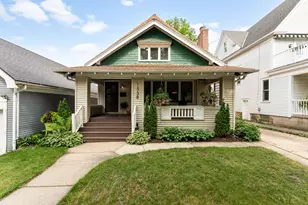 1538 N 70th St, Wauwatosa, WI 53213 - Photo 1
