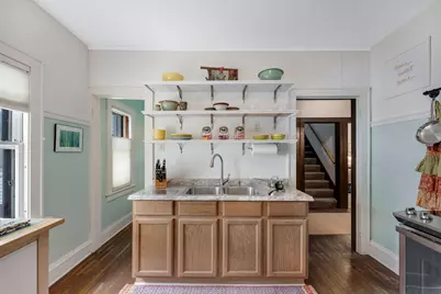 1538 N 70th St, Wauwatosa, WI 53213 - Photo 17