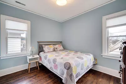 3926 N Maryland Ave, Milwaukee, WI 53211 - Photo 15