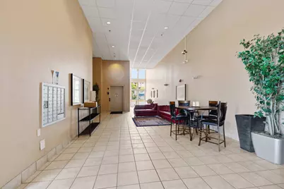 2121 S Kinnickinnic Ave #110, Milwaukee, WI 53207 - Photo 25